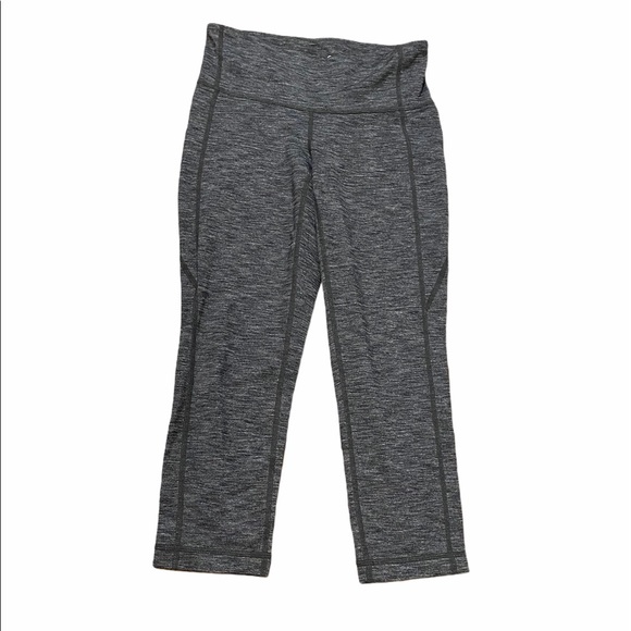 Athleta Revelation Gray Capri Leggings Size XS - Picture 2 of 9